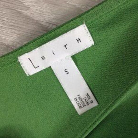 Leith Green V Neck Short Sleeve Midi Dress size S - Picture 4 of 5